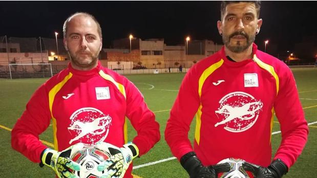 Alfredo Argensó (derecha) y Nika Muñoz, entrenadores de porteros del Roda